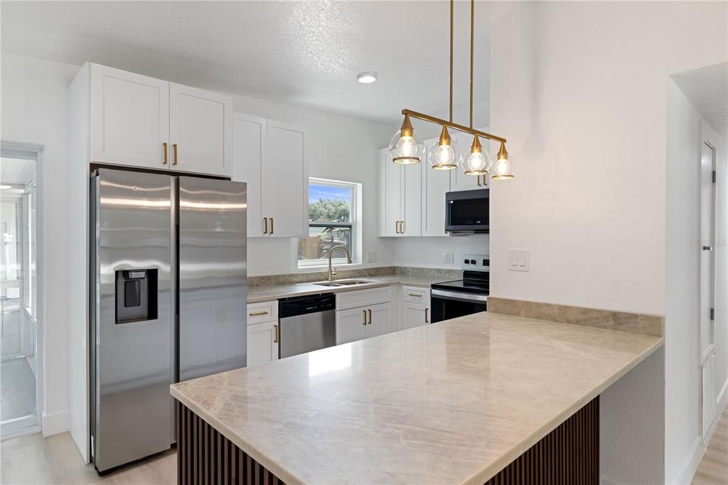 For Sale: $479,000 (4 beds, 3 baths, 1366 Square Feet)