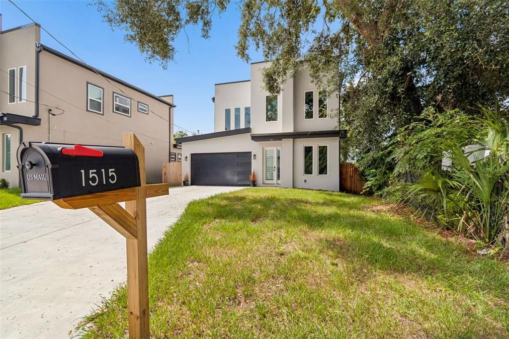На продажу: $699,999 (4 спален, 3 ванн, 2296 Квадратных фут)