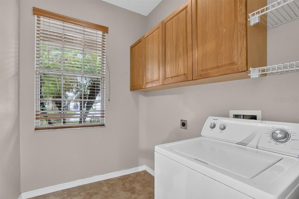For Sale: $475,000 (4 beds, 2 baths, 2746 Square Feet)