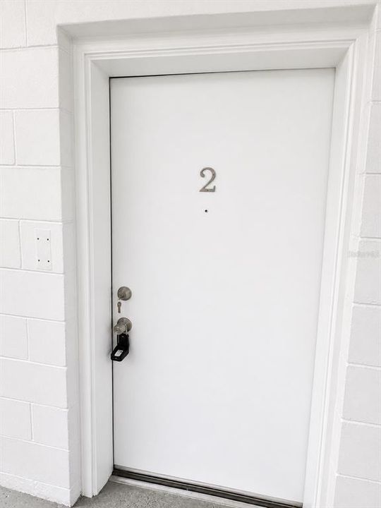 For Rent: $999 (1 beds, 1 baths, 775 Square Feet)