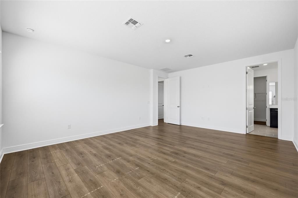 В аренду: $3,895 (4 спален, 3 ванн, 2445 Квадратных фут)