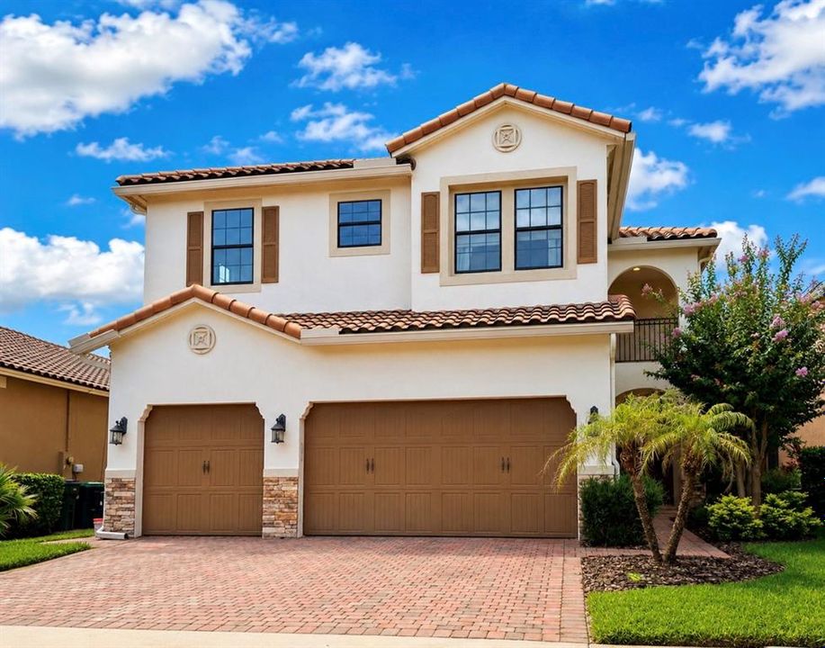 For Rent: $4,800 (5 beds, 4 baths, 3458 Square Feet)