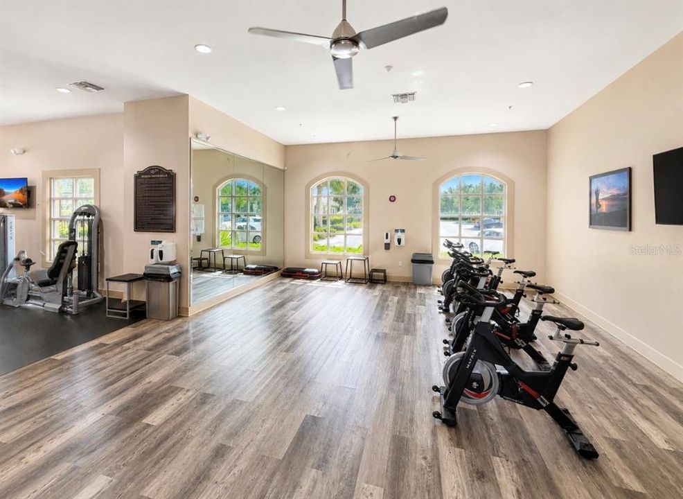 For Rent: $4,800 (5 beds, 4 baths, 3458 Square Feet)