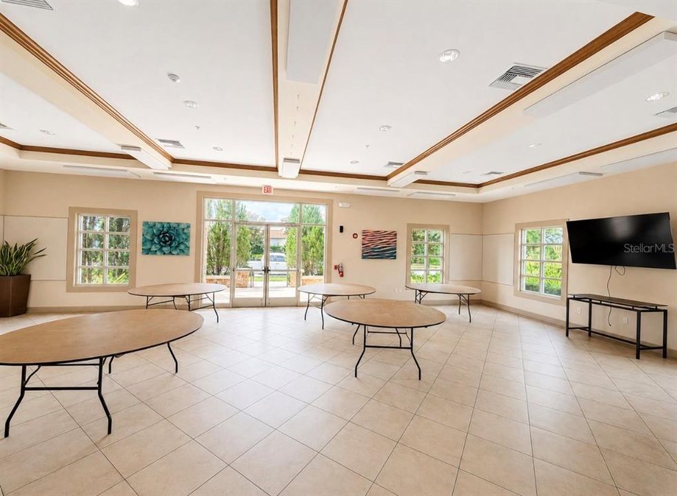 For Rent: $4,800 (5 beds, 4 baths, 3458 Square Feet)