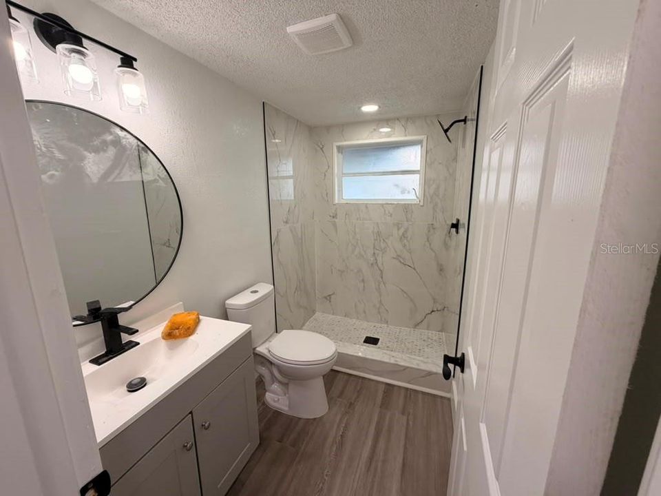 En Venta: $325,000 (4 camas, 3 baños, 1506 Pies cuadrados)