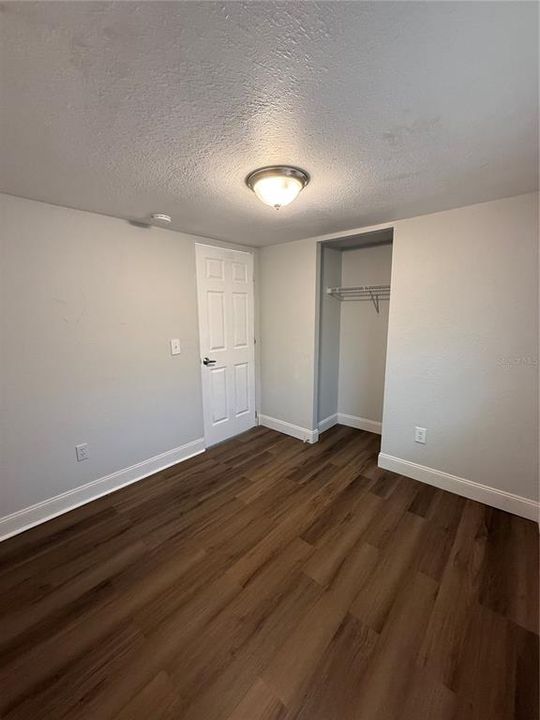 В аренду: $1,425 (3 спален, 1 ванн, 850 Квадратных фут)