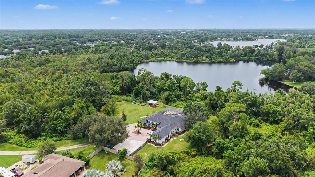 En Venta: $1,449,900 (4 camas, 2 baños, 2903 Pies cuadrados)
