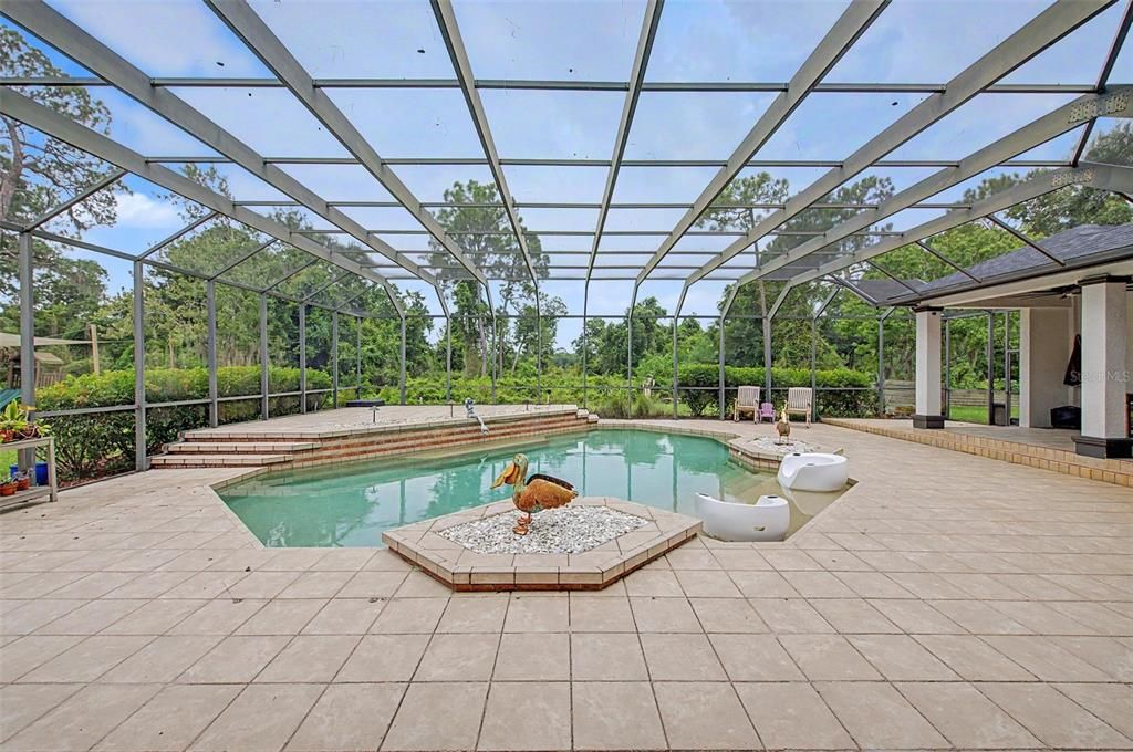 En Venta: $1,449,900 (4 camas, 2 baños, 2903 Pies cuadrados)