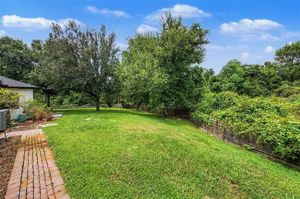 En Venta: $1,449,900 (4 camas, 2 baños, 2903 Pies cuadrados)
