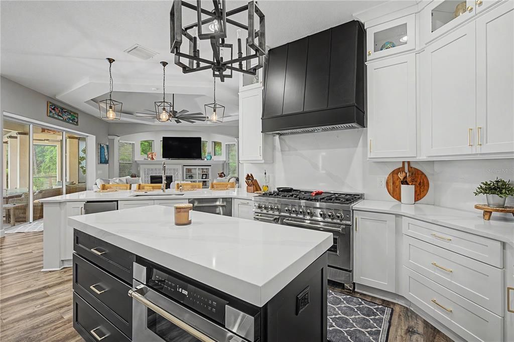 En Venta: $1,449,900 (4 camas, 2 baños, 2903 Pies cuadrados)