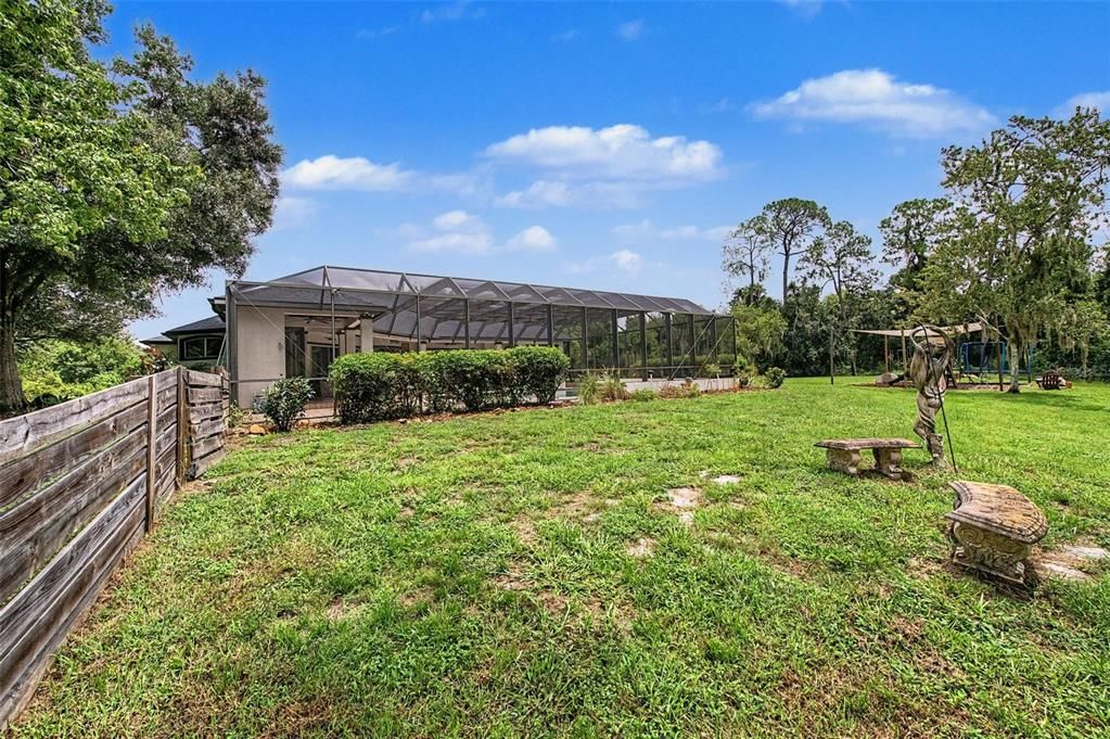 En Venta: $1,449,900 (4 camas, 2 baños, 2903 Pies cuadrados)