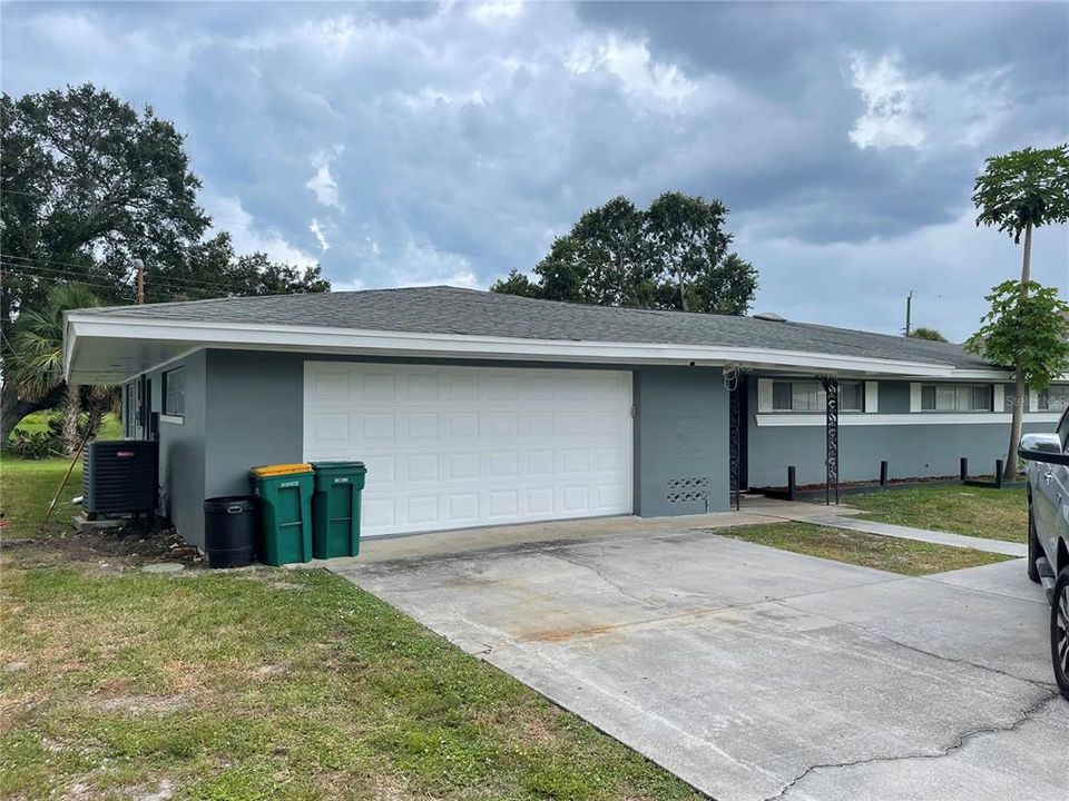 For Rent: $3,000 (5 beds, 3 baths, 2385 Square Feet)