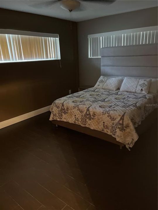 For Rent: $3,000 (5 beds, 3 baths, 2385 Square Feet)