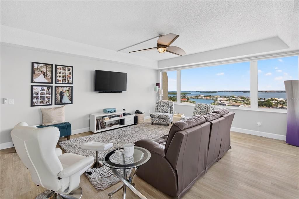 For Rent: $4,000 (2 beds, 2 baths, 1920 Square Feet)