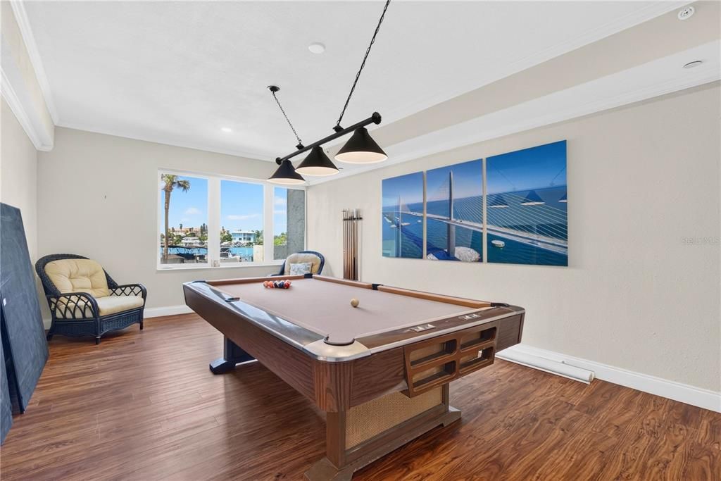 For Rent: $4,000 (2 beds, 2 baths, 1920 Square Feet)