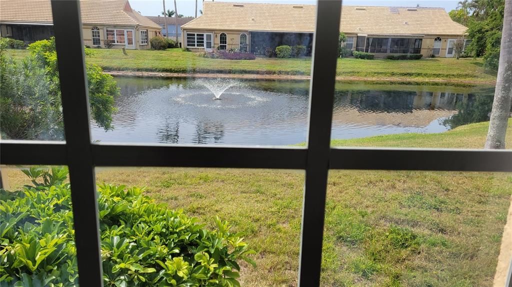 For Rent: $2,400 (2 beds, 2 baths, 1889 Square Feet)