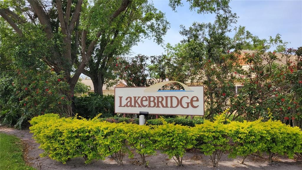 For Rent: $2,400 (2 beds, 2 baths, 1889 Square Feet)