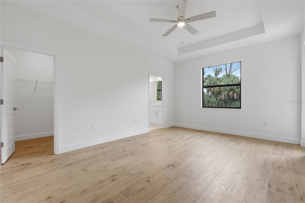 For Sale: $335,000 (3 beds, 2 baths, 1545 Square Feet)