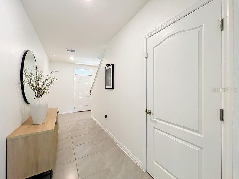 For Sale: $407,000 (5 beds, 3 baths, 2522 Square Feet)