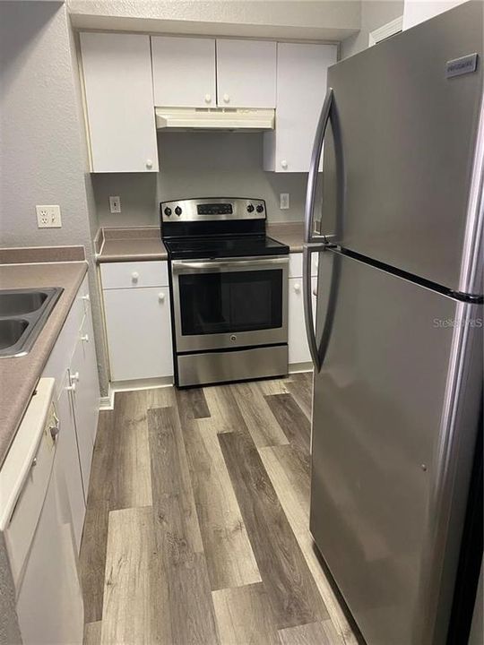 На продажу: $145,900 (1 спален, 1 ванн, 724 Квадратных фут)