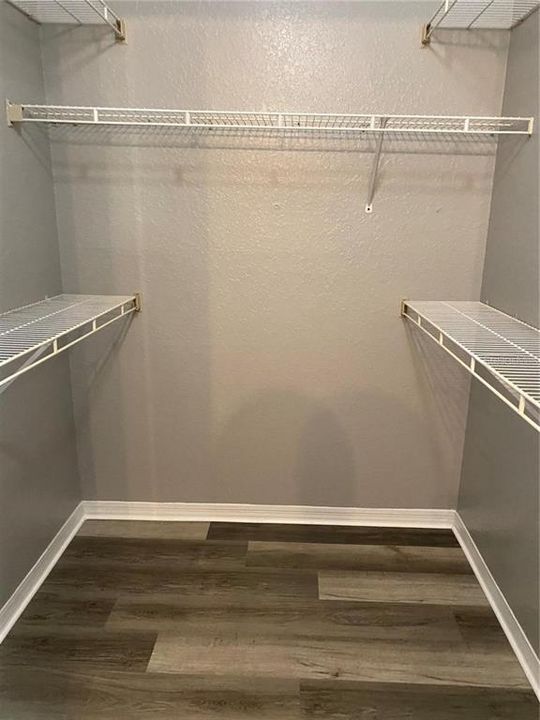 На продажу: $145,900 (1 спален, 1 ванн, 724 Квадратных фут)