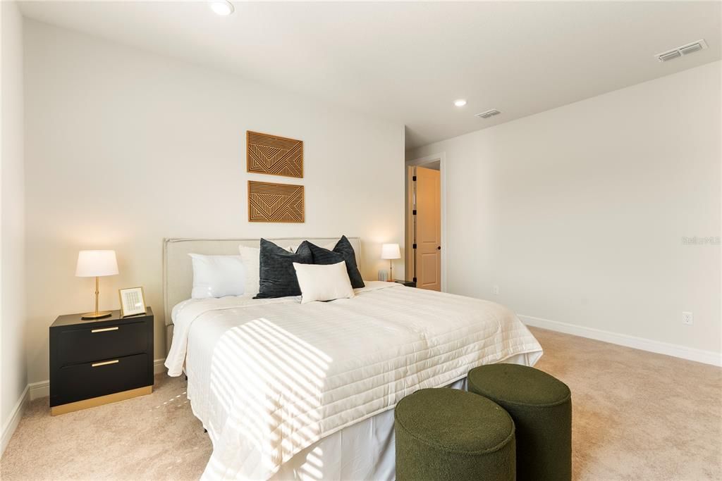 En Renta: $4,990 (5 camas, 4 baños, 3617 Pies cuadrados)