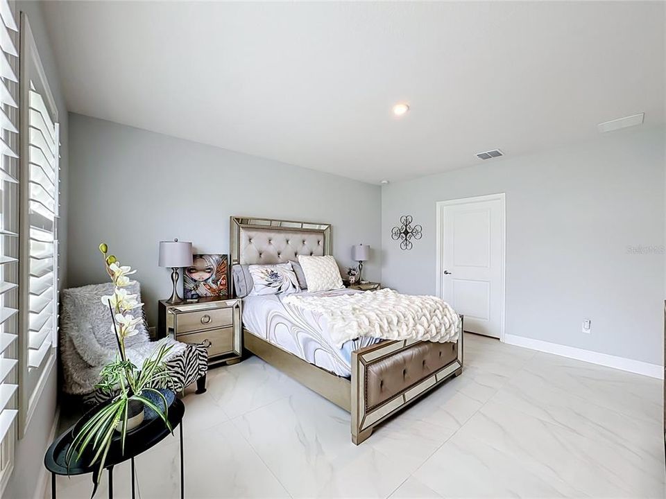 En Venta: $360,000 (3 camas, 2 baños, 1594 Pies cuadrados)