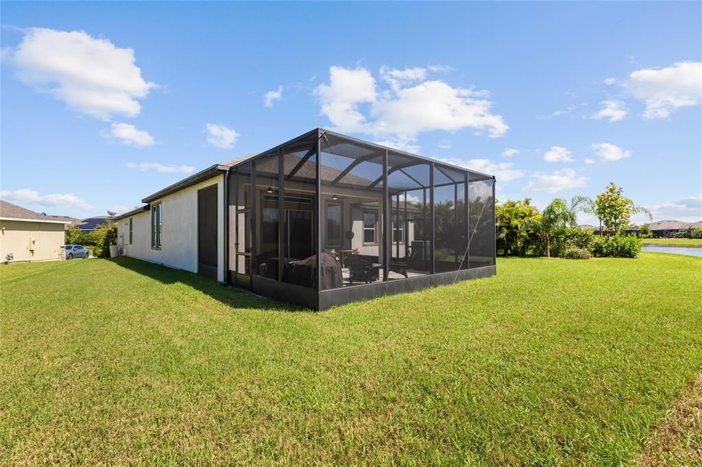 For Sale: $490,000 (3 beds, 2 baths, 2220 Square Feet)