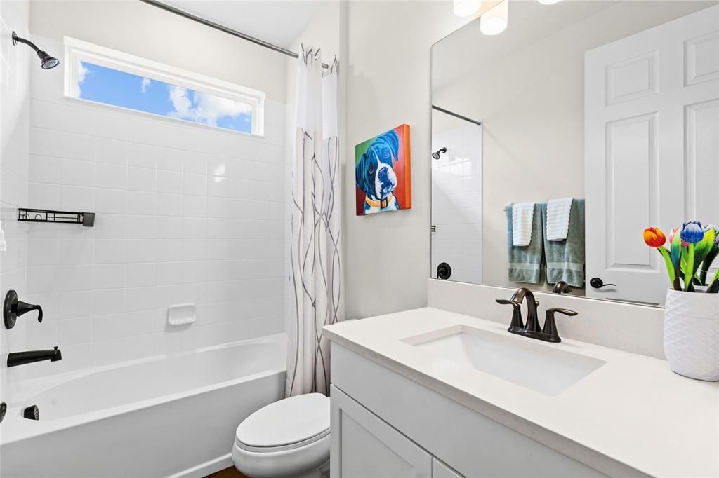 For Sale: $490,000 (3 beds, 2 baths, 2220 Square Feet)