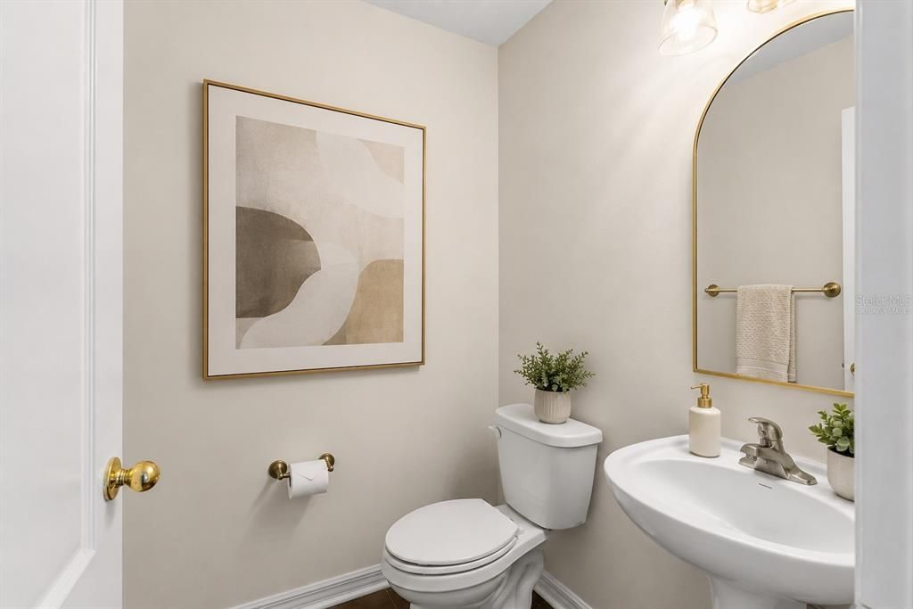 For Rent: $3,500 (3 beds, 2 baths, 1636 Square Feet)