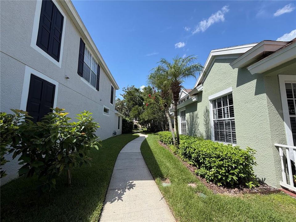 For Rent: $3,500 (3 beds, 2 baths, 1636 Square Feet)