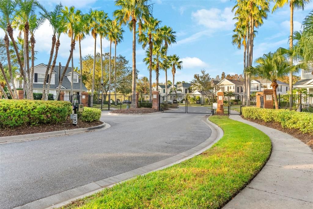 For Rent: $3,500 (3 beds, 2 baths, 1636 Square Feet)
