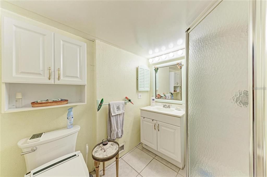 For Sale: $139,900 (2 beds, 2 baths, 2083 Square Feet)