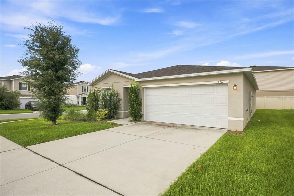 For Sale: $249,900 (3 beds, 2 baths, 1265 Square Feet)