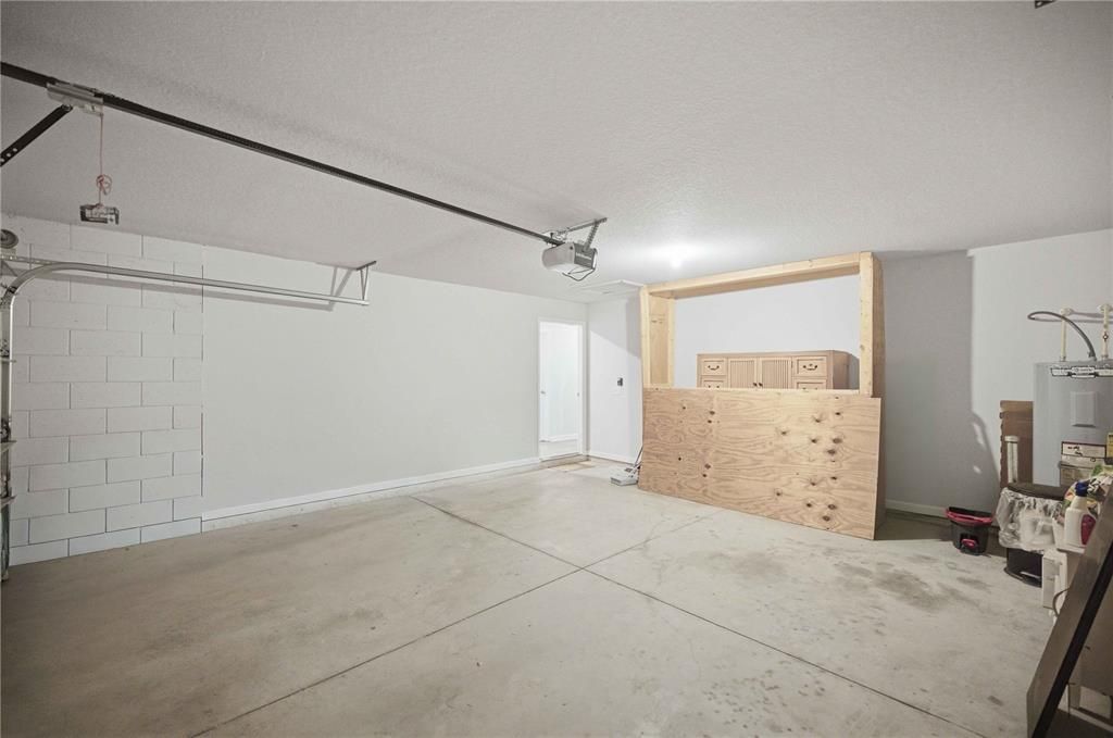 For Sale: $249,900 (3 beds, 2 baths, 1265 Square Feet)