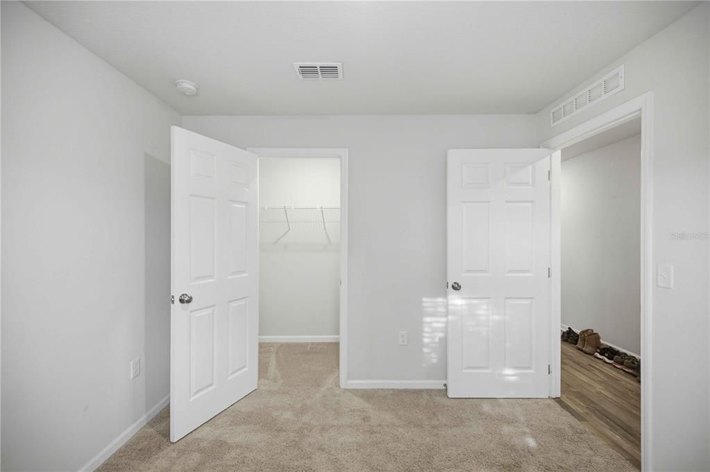 For Sale: $249,900 (3 beds, 2 baths, 1265 Square Feet)