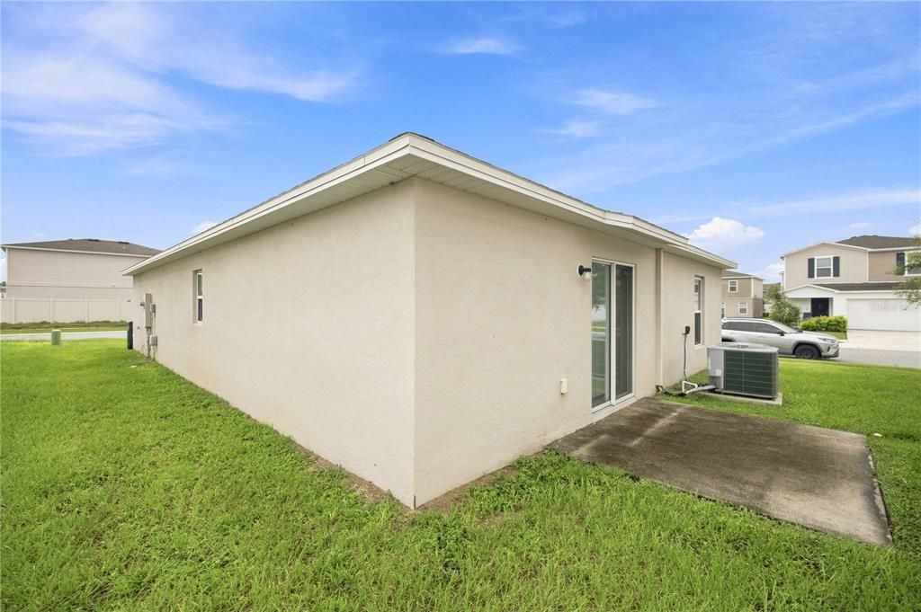 For Sale: $249,900 (3 beds, 2 baths, 1265 Square Feet)