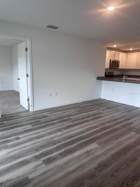 En Renta: $2,200 (3 camas, 2 baños, 1560 Pies cuadrados)