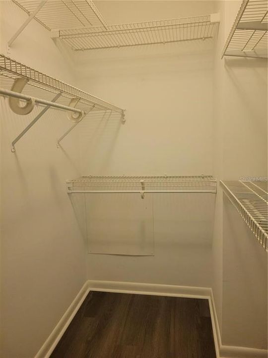 For Sale: $108,750 (1 beds, 1 baths, 808 Square Feet)