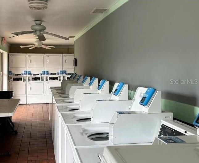 For Sale: $108,750 (1 beds, 1 baths, 808 Square Feet)
