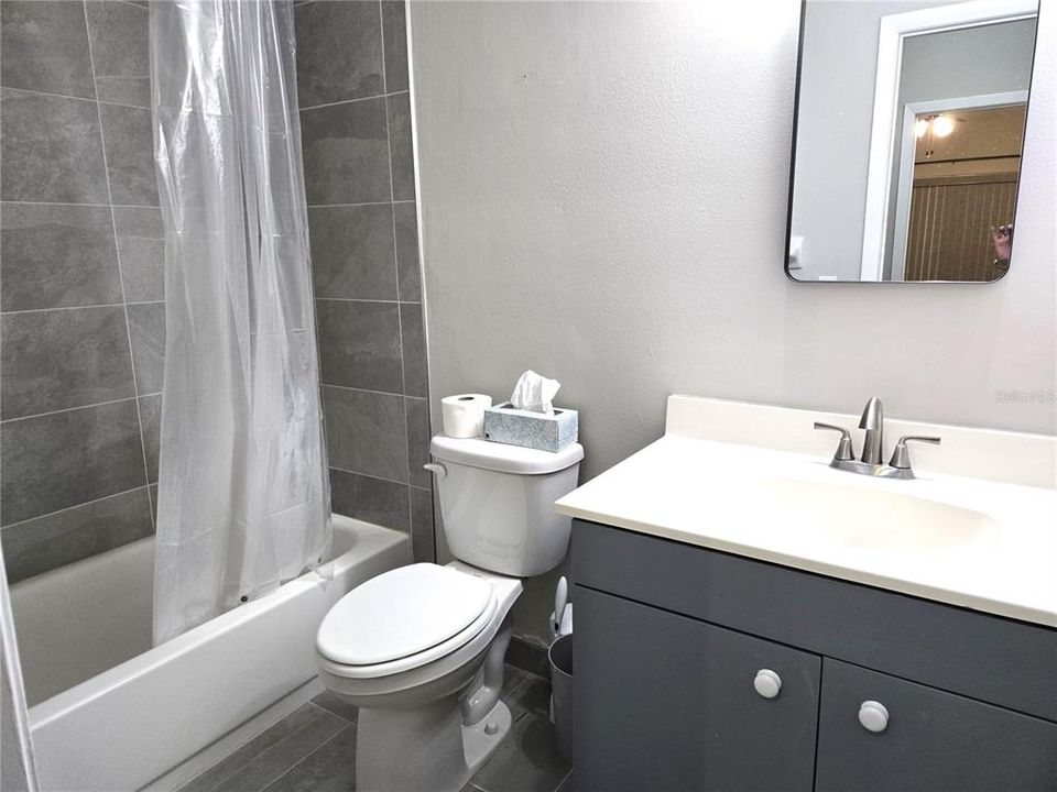 For Sale: $108,750 (1 beds, 1 baths, 808 Square Feet)