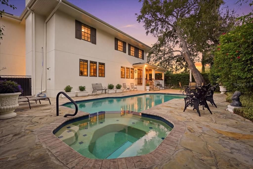En Venta: $3,450,000 (5 camas, 4 baños, 4278 Pies cuadrados)