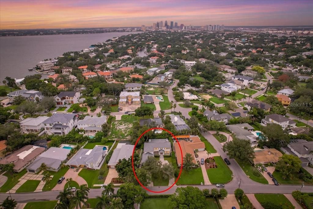 En Venta: $3,450,000 (5 camas, 4 baños, 4278 Pies cuadrados)