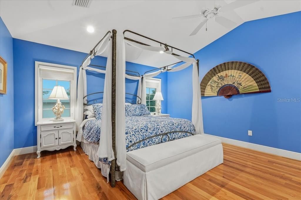 En Venta: $3,450,000 (5 camas, 4 baños, 4278 Pies cuadrados)