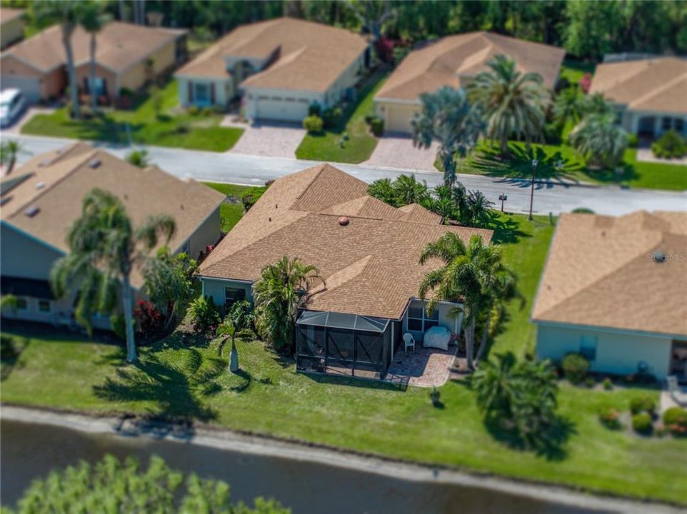 На продажу: $329,900 (3 спален, 2 ванн, 1756 Квадратных фут)