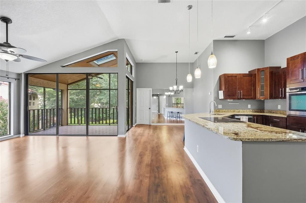 For Rent: $2,700 (3 beds, 2 baths, 1460 Square Feet)