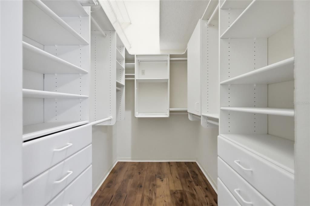 For Rent: $2,700 (3 beds, 2 baths, 1460 Square Feet)