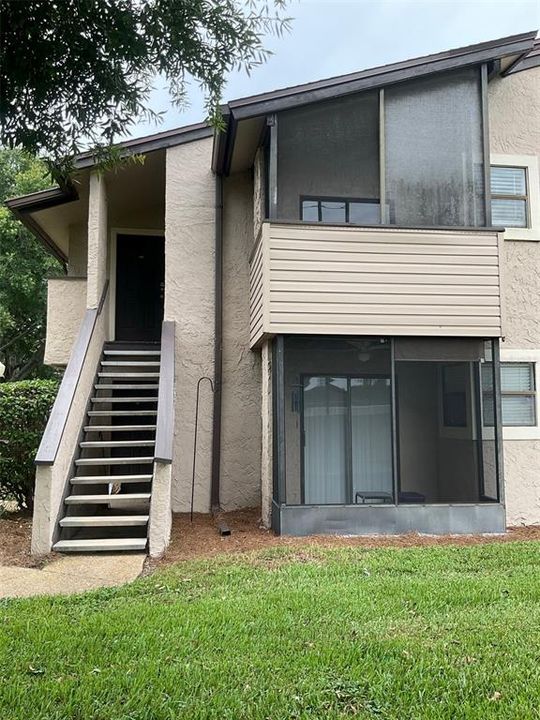 Active With Contract: $148,000 (1 beds, 1 baths, 749 Square Feet)