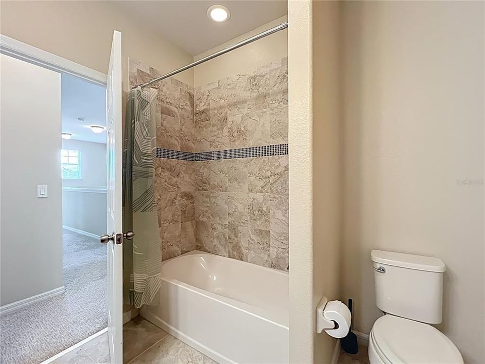 For Rent: $3,775 (4 beds, 3 baths, 3569 Square Feet)