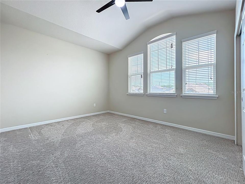 For Rent: $3,775 (4 beds, 3 baths, 3569 Square Feet)